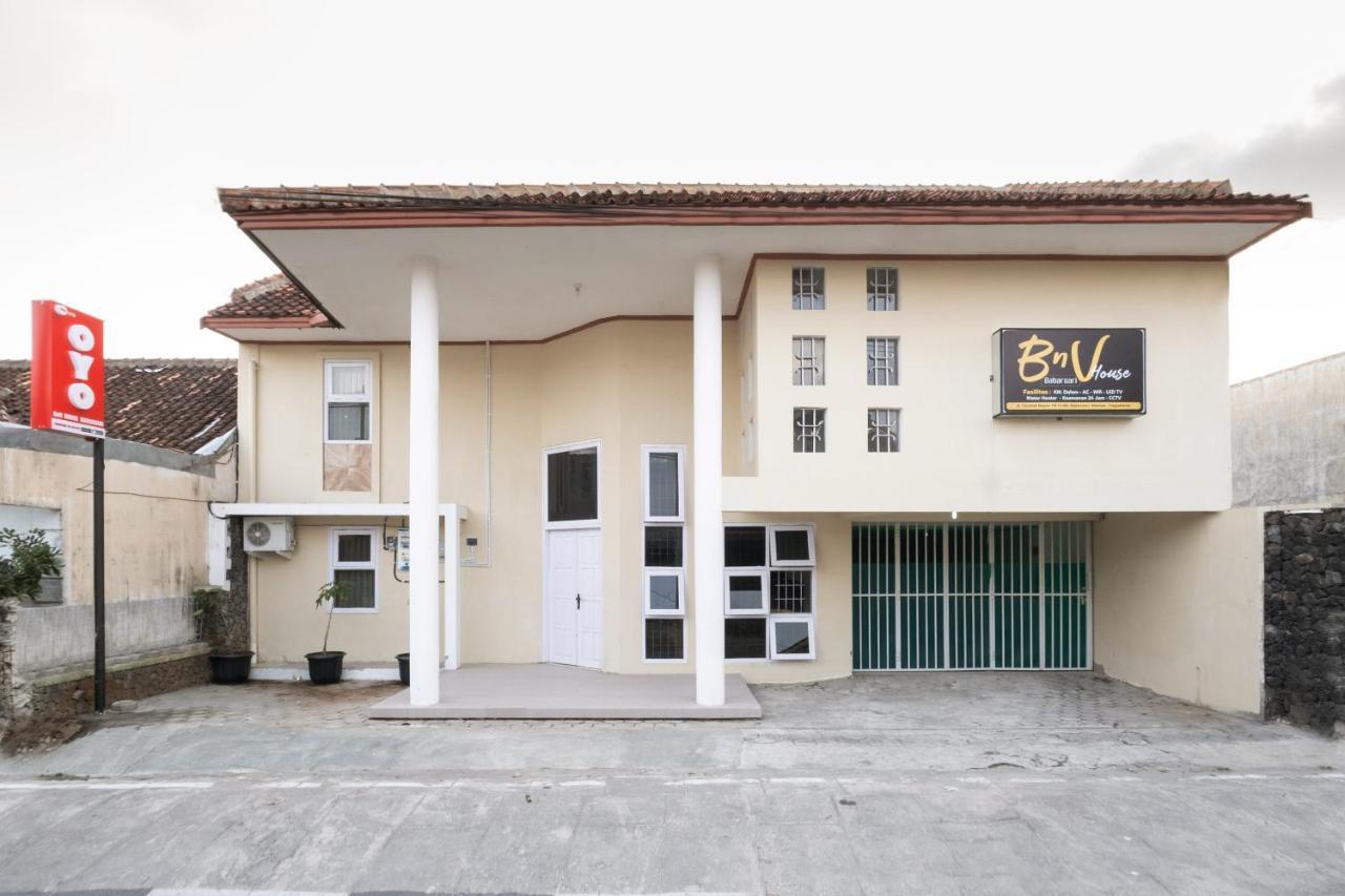 Oyo 2173 Bnv House Babarsari Hotel Maguwo Exterior photo